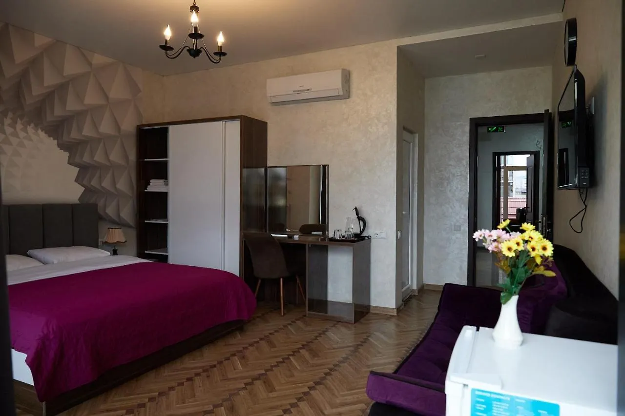 Hotel Lord Батуми